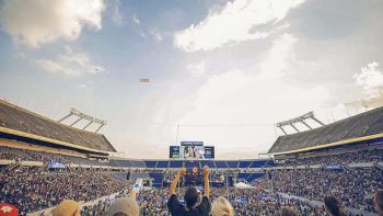 140 tyś na stadionach dla Jezusa