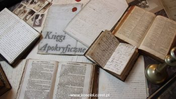 Apokryfy w świetle Biblii i historii - kosciol.czest.pl