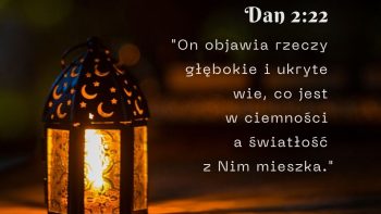 Księga Daniela 2:22 - Biblijny werset dnia - kosciol.czest.pl