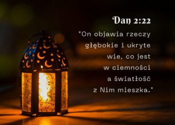 Księga Daniela 2:22 - Biblijny werset dnia - kosciol.czest.pl